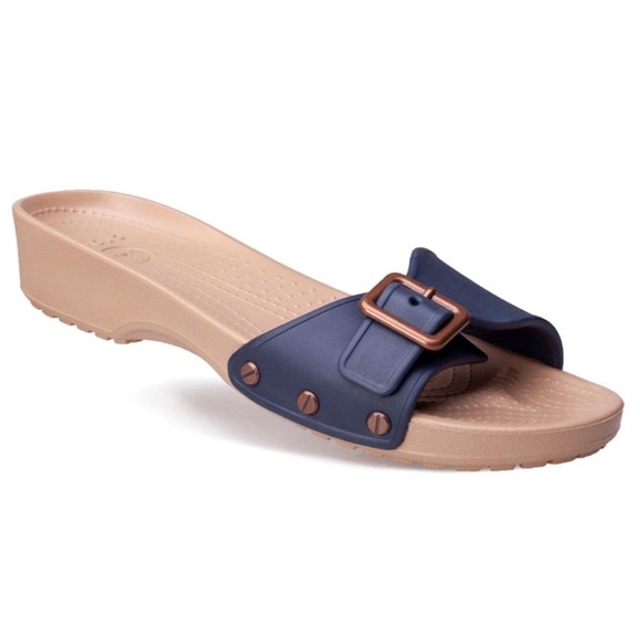 crocs sarah wedge sandal